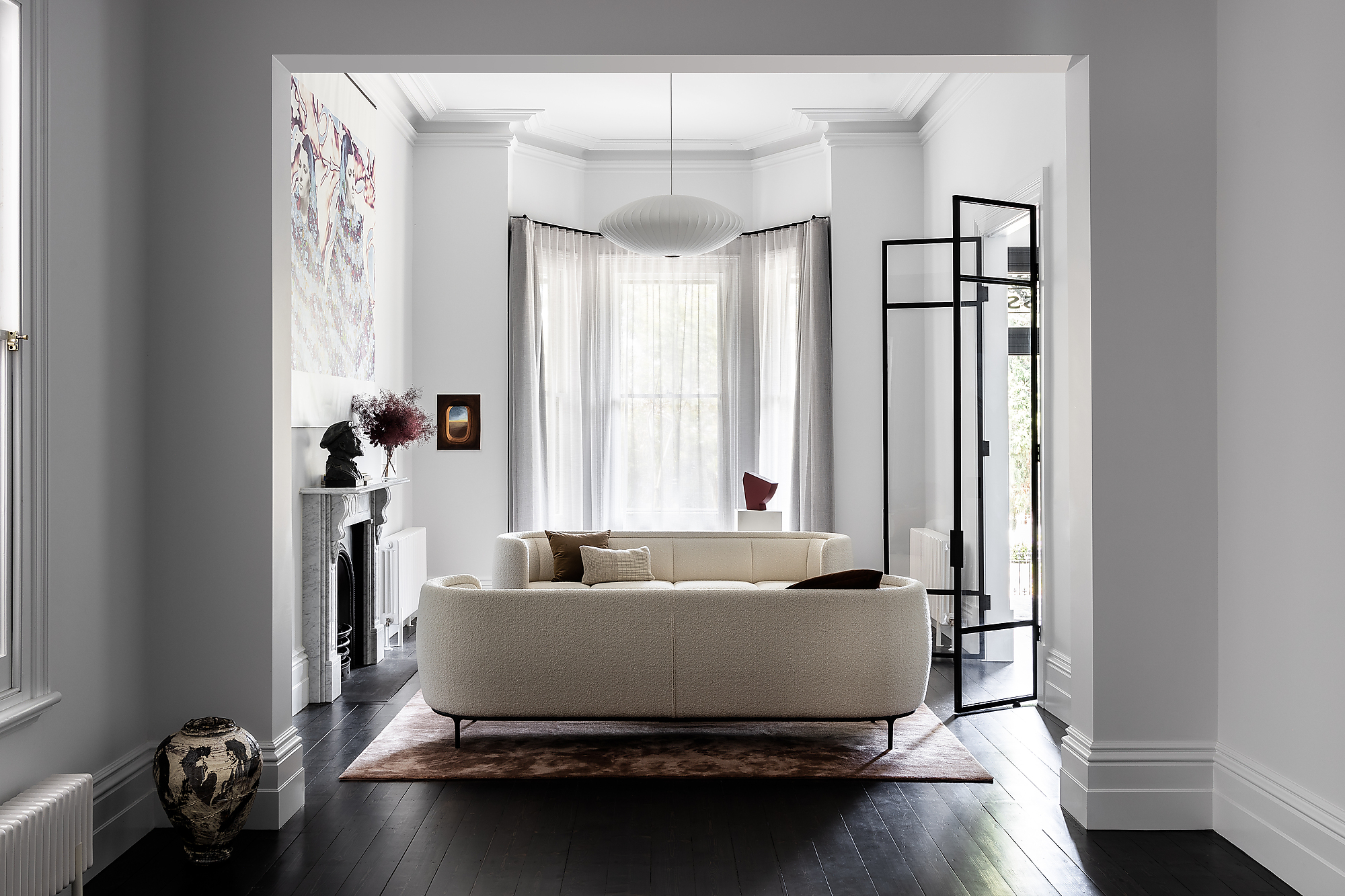 Interior photograph of Tess' House by Timothy Kaye